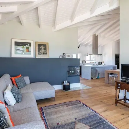 Casa Oliveira Villa