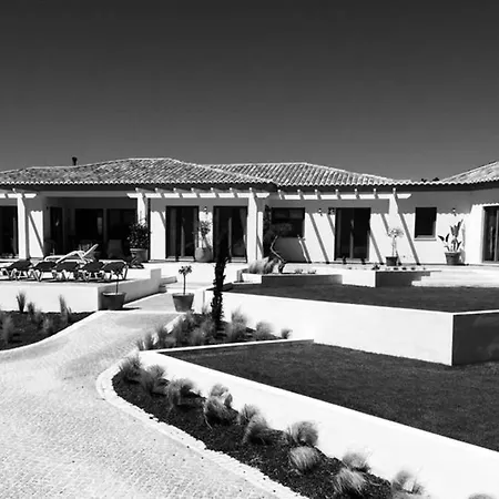 Casa Oliveira Villa